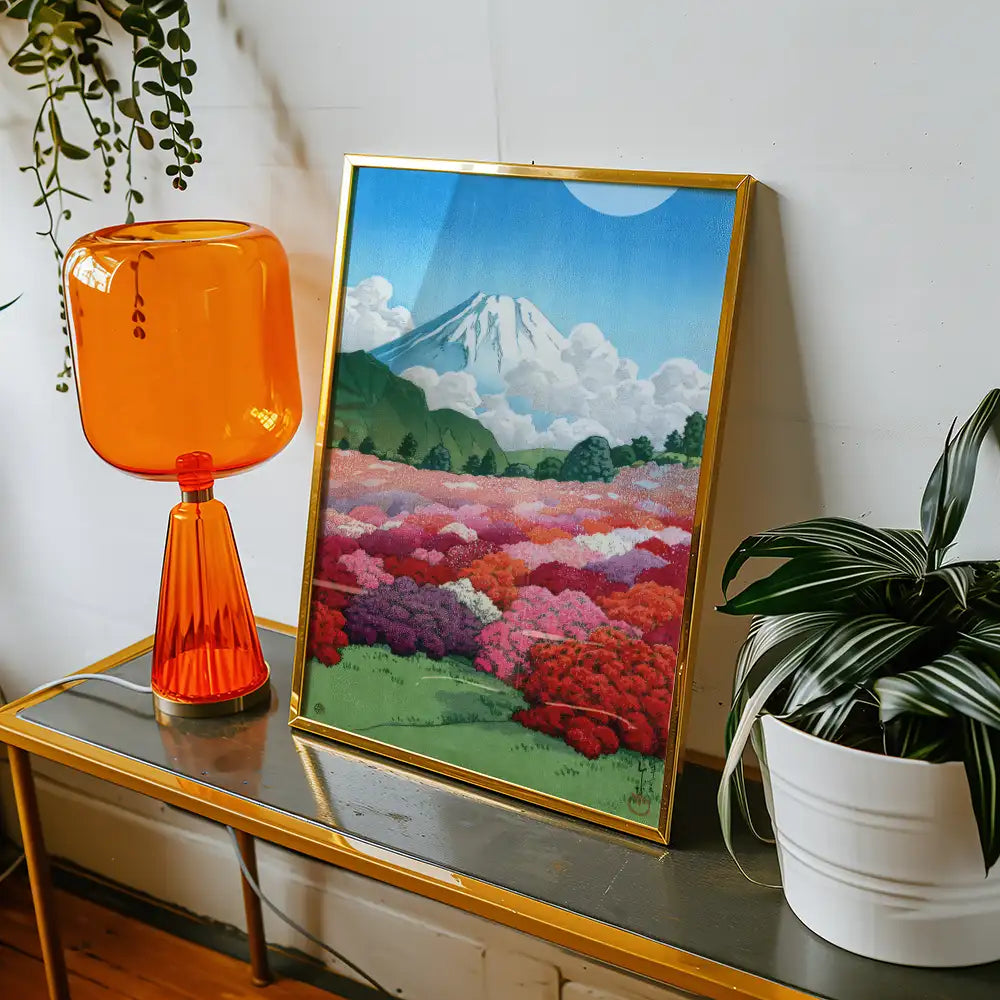 Vista de un Jardín de Azaleas y el Monte Fuji (1935) — póster en una ambientación de ejemplo; marco no incluido