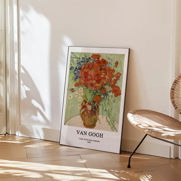 Vase avec coquelicots rouges — affiche dans une mise en scène d’exemple ; cadre non inclus
